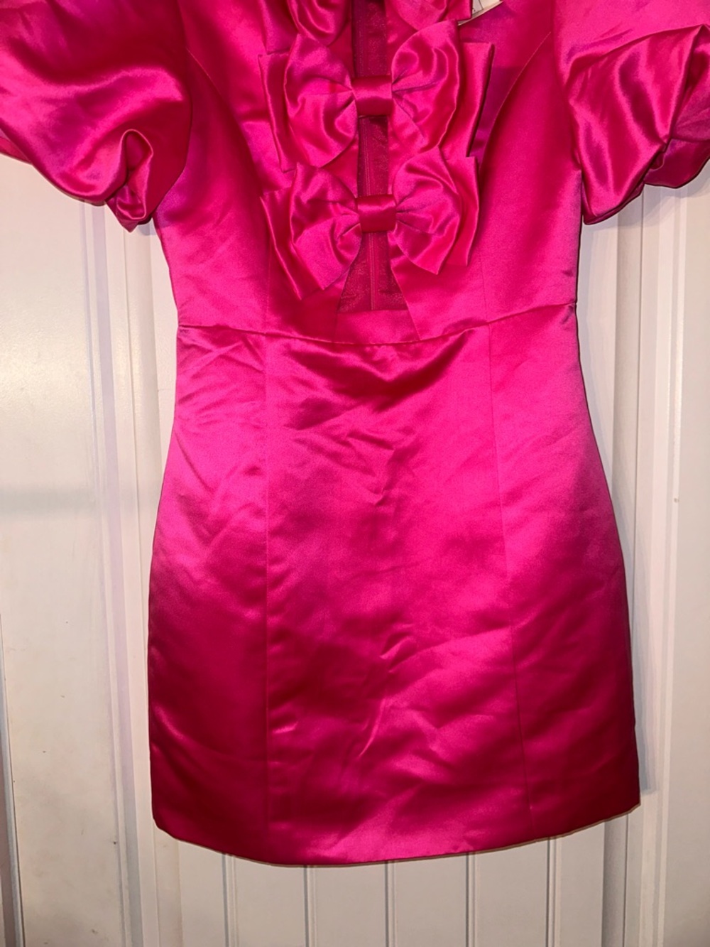 NWT Main Strip Size Medium Womens Hot Pink Puff Sleeve Bow-Accent Mini Dress - Picture 6 of 11